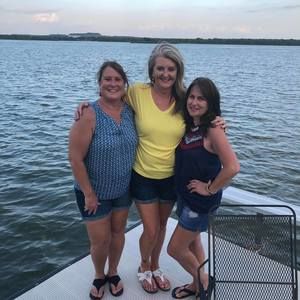 Meet your Posher, Christine